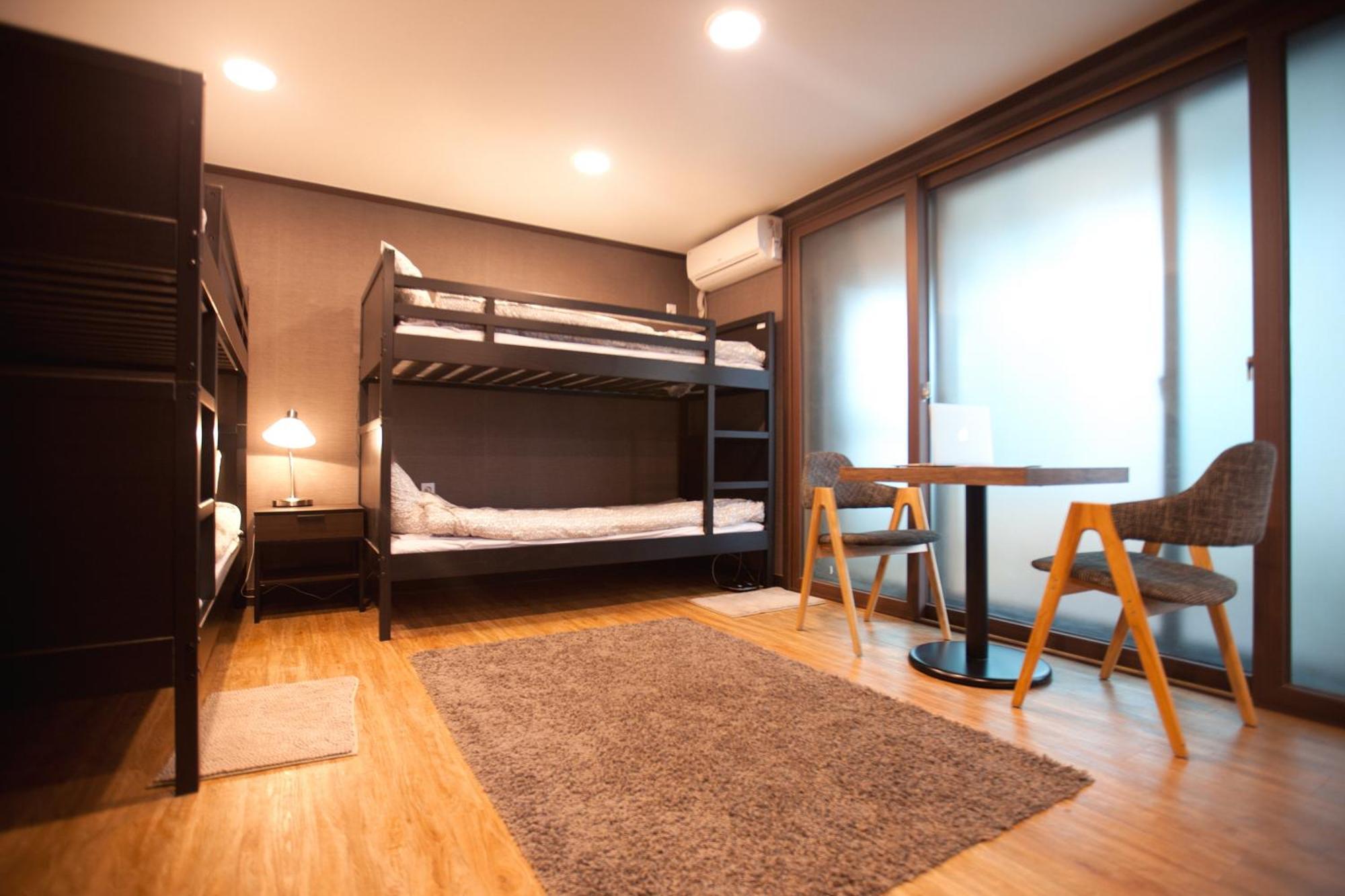 Bed 4-Bed Female Dormitory Room